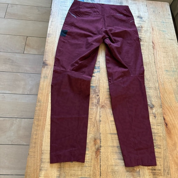 adidas Terrex Primeknit Waterproof Hiking Pants Size Medium - Picture 7 of 16